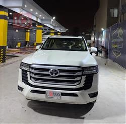 تويوتا لاندكروزر